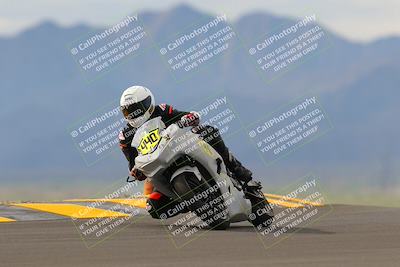 media/Sep-11-2022-SoCal Trackdays (Sun) [[81b7e951af]]/Turn 9 (930am)/